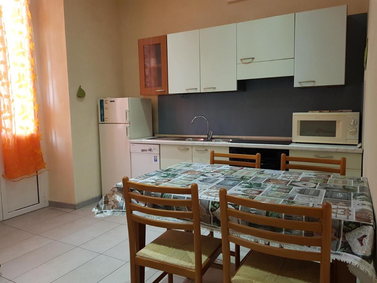 דירות סאבונה Casa Luciana מראה חיצוני תמונה